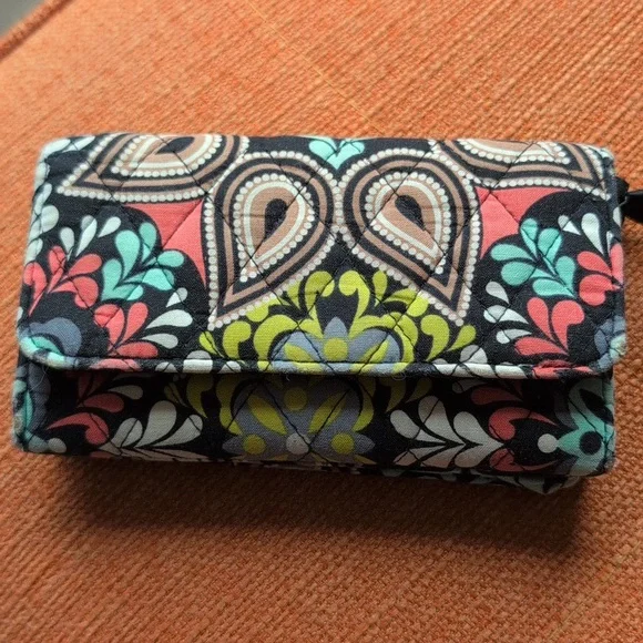 Vera Bradley Black and Cream Patterned Tri-fold Wallet - Picture 2 of 5